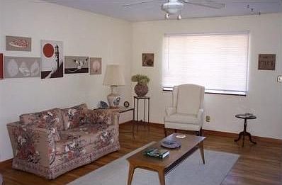 4th image of 518 Glenn Ave