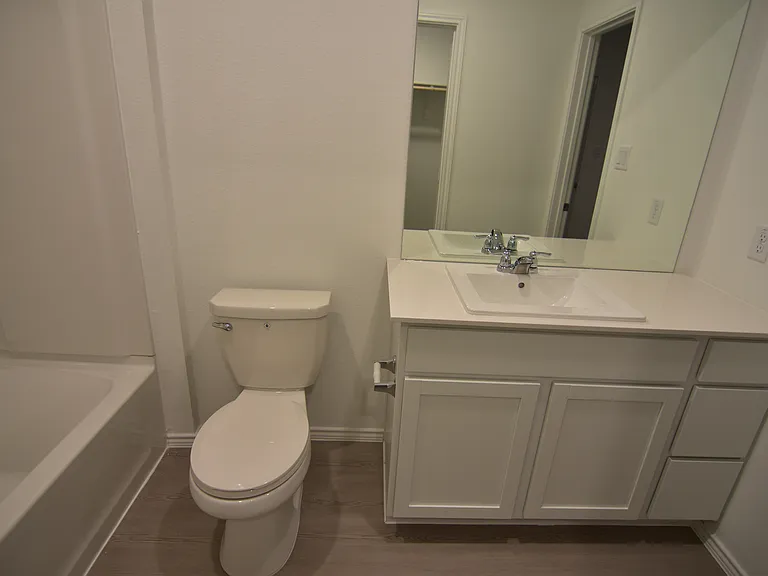 409 Keefer Ln — Photo 128