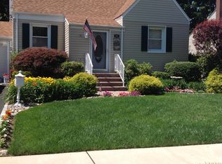 473 Sutton Ave, Hackensack, NJ 07601