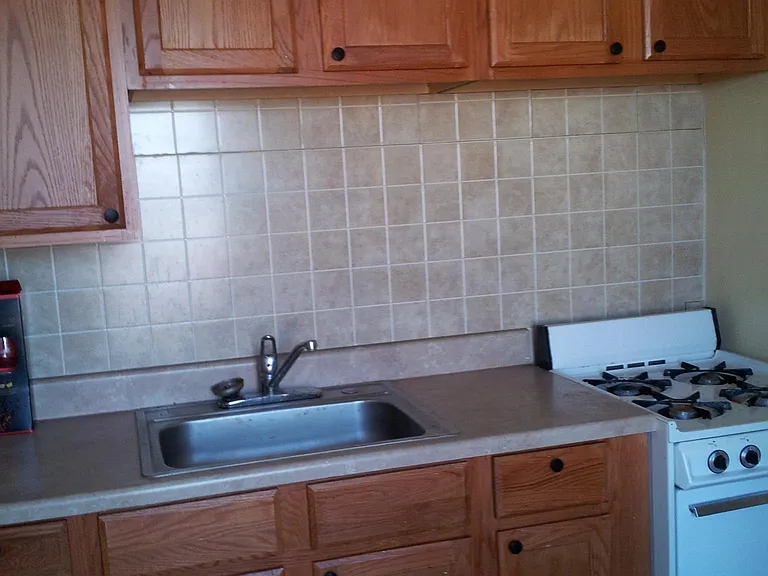 Kitchen Sink and cabinet