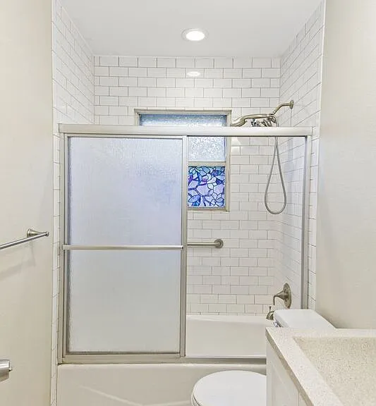 802 22nd St — Photo 27