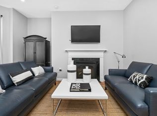 595 E 4th St #1, South Boston, MA 02127