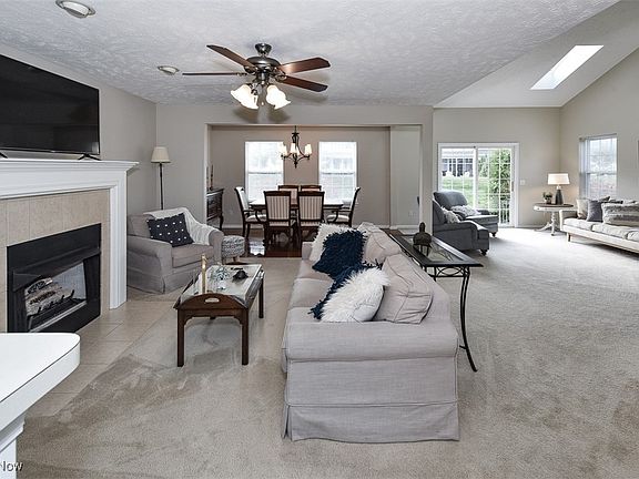 2nd image of 649 Linsberry Ct