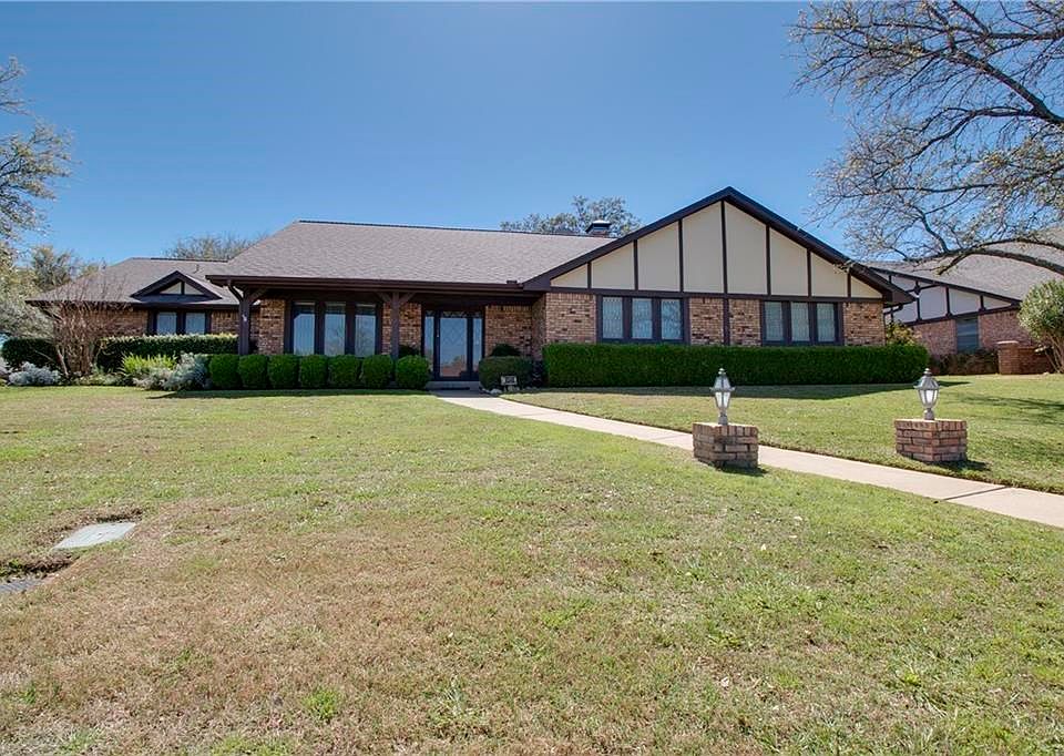 1st image of 6548 Spring River Ln