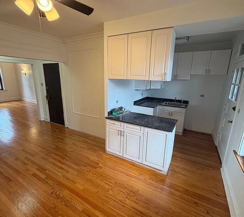 3751-53 N Marshfield Ave #1623-25
