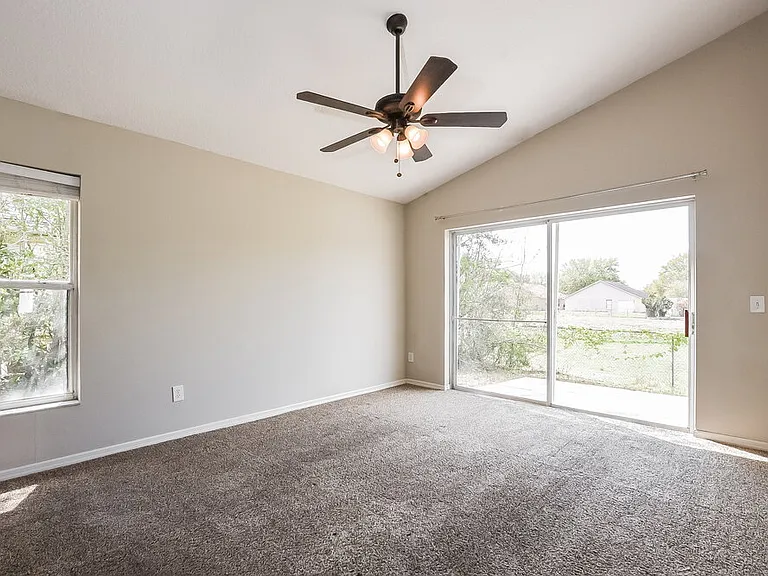 2331 Cobblefield Cir — Photo 4