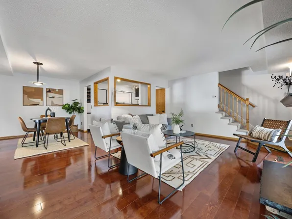 4433 Cedar Lake Rd, Saint Louis Park, MN 55416