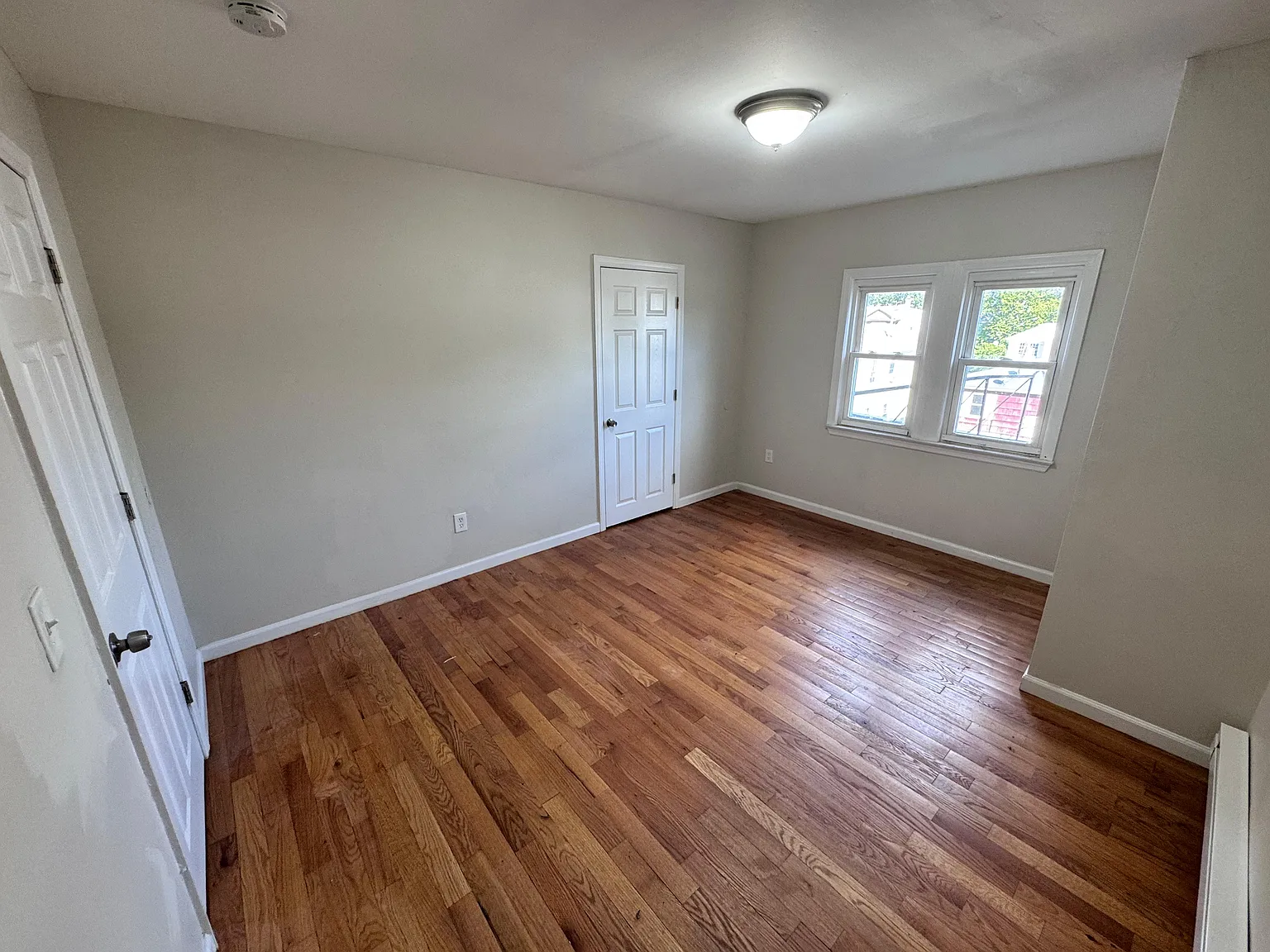 2 bed, 800 sqft, $1,750 — Photo 4