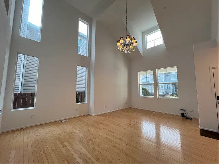 4113 S 220th Pl — Photo 13