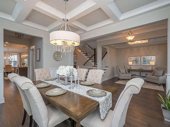 5th image of 120 Longfellow Way