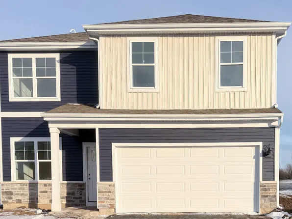 2514 Winterberry Trl, Wonder Lake, IL 60097