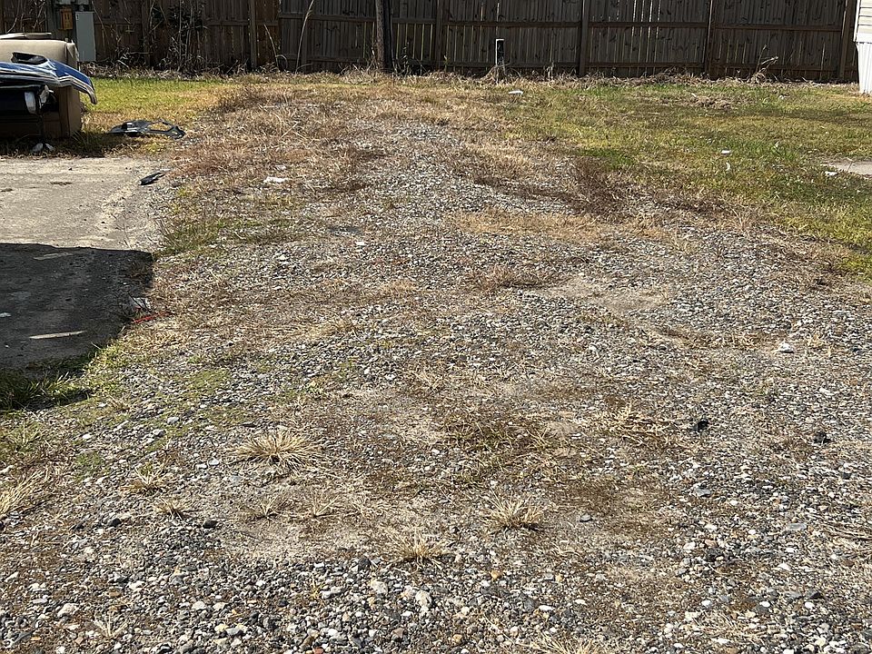 2nd image of 2900 E Burton St #9