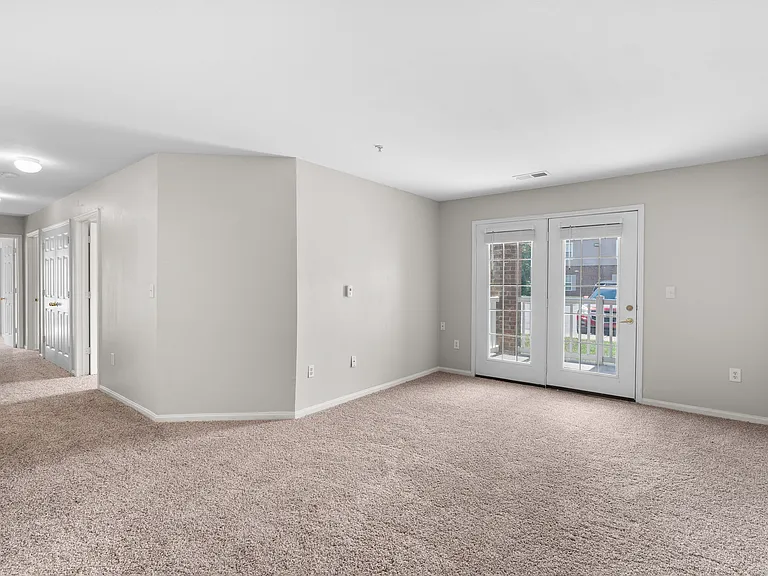 Stonebridge Apartments — Photo 1