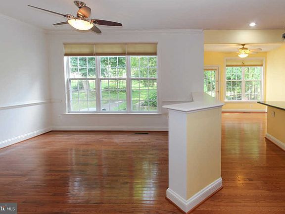 5th image of 14733 Dogwood Park Ln