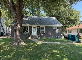 840 W Hazel Ave, Decatur, IL 62526