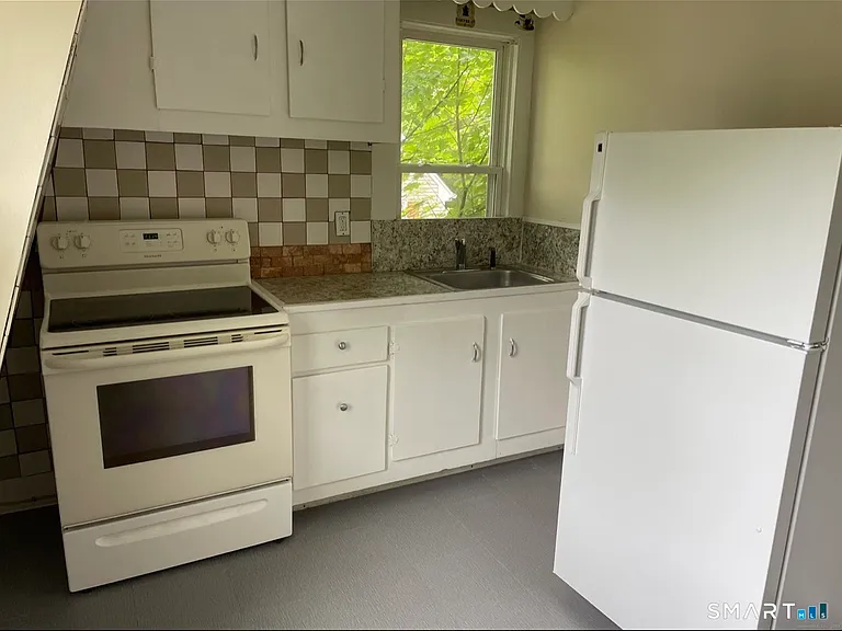 26 Cedric Ave — Photo 1