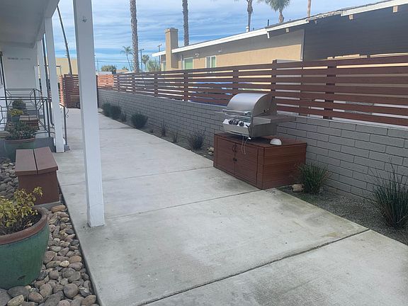 Court Yard with BBQ Grill