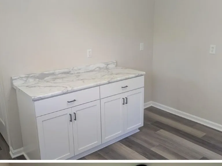 3157 Woodward St — Photo 1