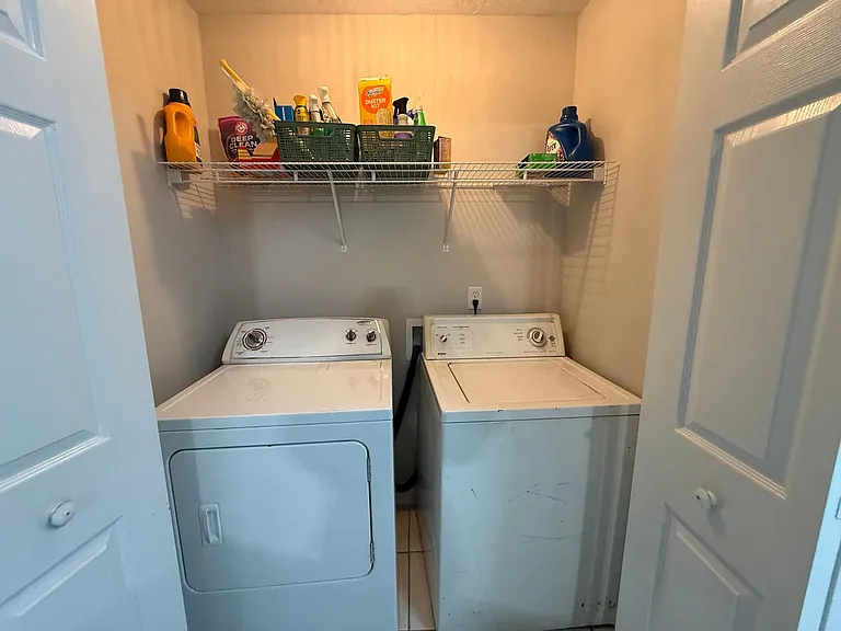 275 Caldwell Cir — Photo 12