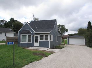 238 Shervin Dr, Burlington, WI 53105