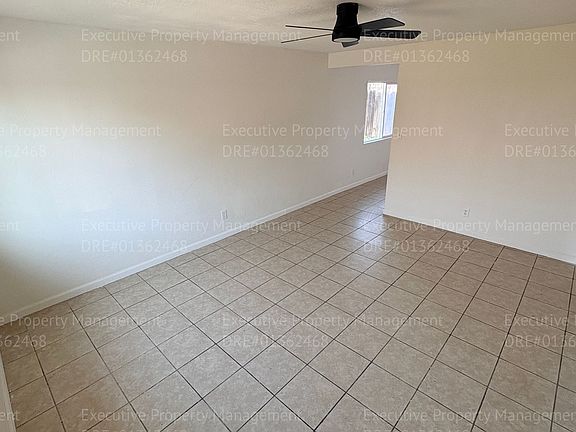 3rd image of 3306 Gardenia Ave APT B
