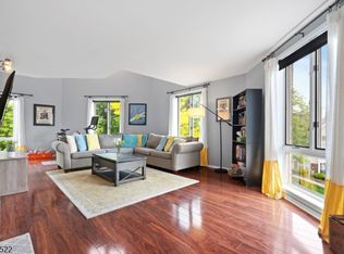 50 Pine St BLDG 2 #215, Montclair Twp., NJ 07042