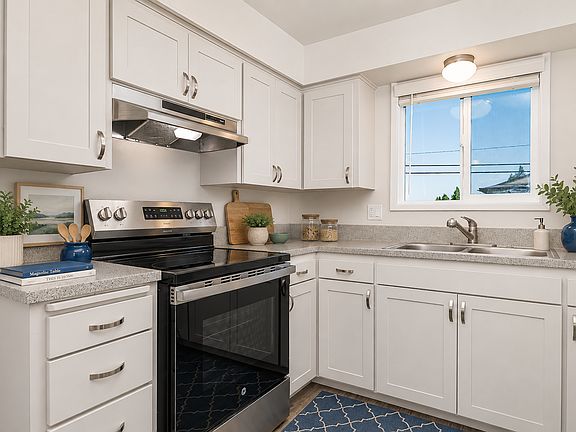 5th image of 2305 Rucker Ave APT 6