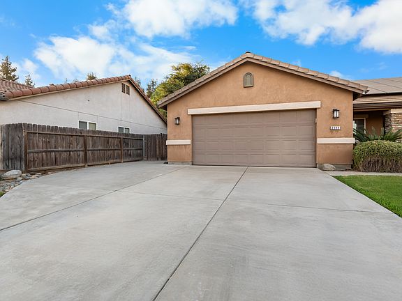 3rd image of 2544 E Arlen Court