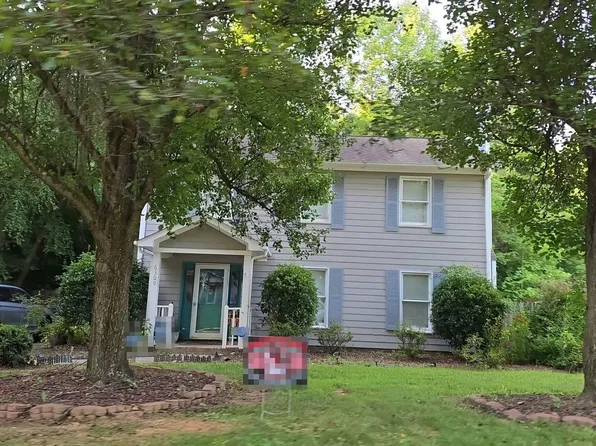 6309 Ridge Haven Rd, Greensboro, NC 27410