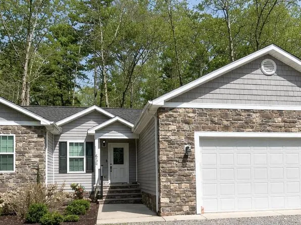 250 Somerset Dr, Ruther Glen, VA 22546