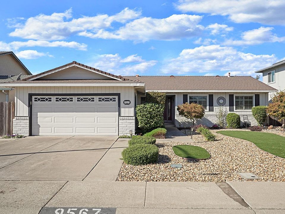 1st image of 9567 Scarboro Pl