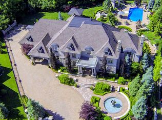 30 Nightfall Ct, Vaughan, ON L0J 1C0