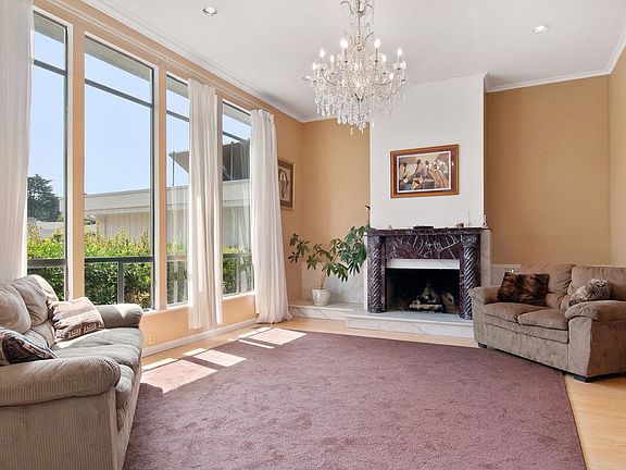 4th image of 7304 Pebble Beach Dr