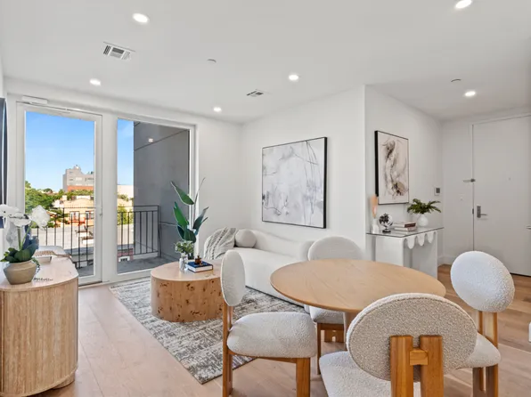 1173 Rogers Avenue image 3 of 12