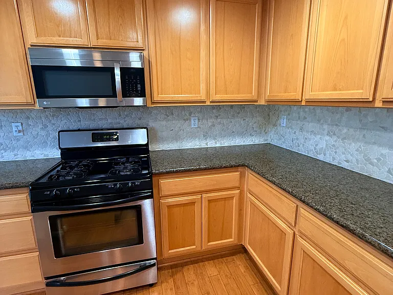 5301 E Commerce Way #11103 — Photo 11