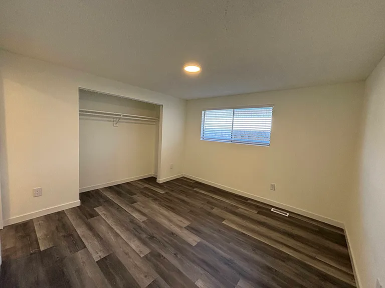 10826 E Burnside St #10826 — Photo 11