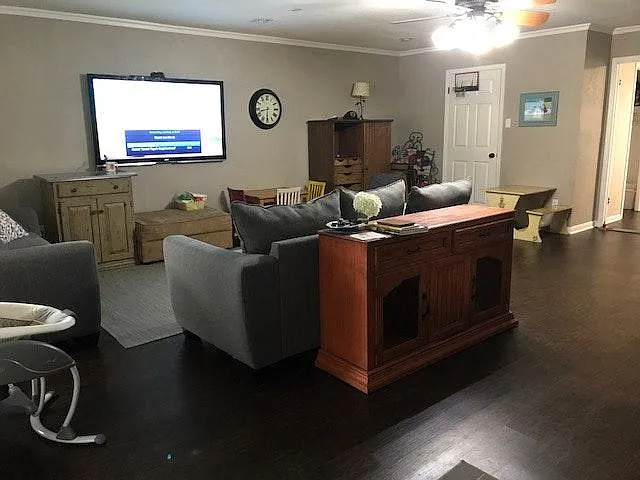 2nd Living Area