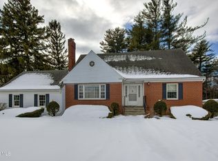 71 Latham Ridge Rd, Latham, NY 12110