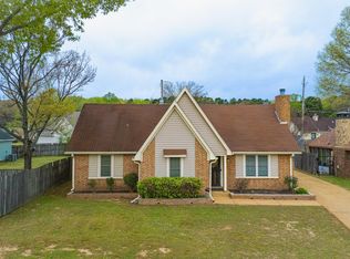 4765 Barkshire Dr, Memphis, TN 38141