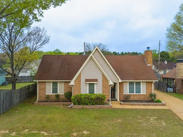 4765 Barkshire Dr, Memphis, TN 38141