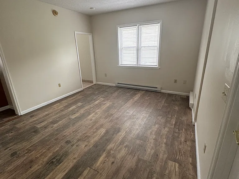 90 Pleasant St #1 — Photo 11