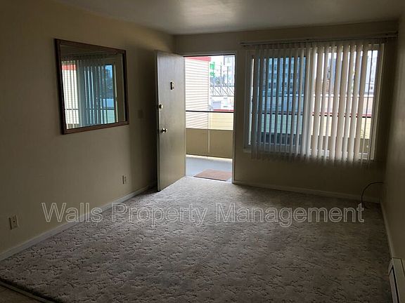 3rd image of 1439 NW 52nd St Unit 19