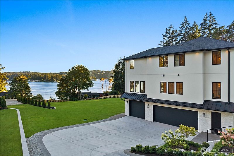 5th image of 6220 Cromwell Drive NW