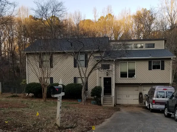 1140 Reading Dr, Jefferson, GA 30549