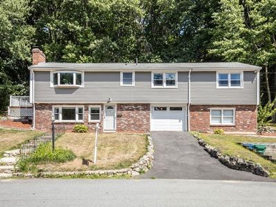 4 Leopold St, Burlington, MA, 01803