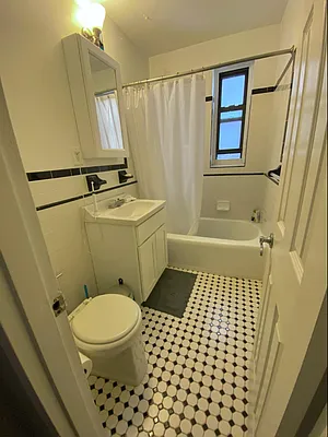 Rented by Douglas Elliman | media 7