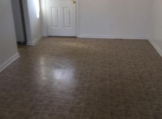 304 Henry Dr, Athens, AL 35611