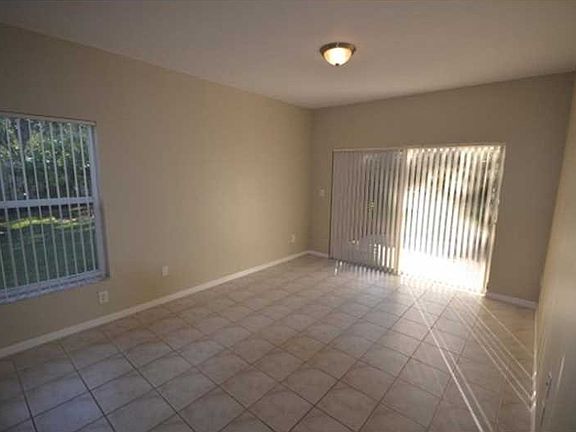 4th image of 1134 NW 171st Ter