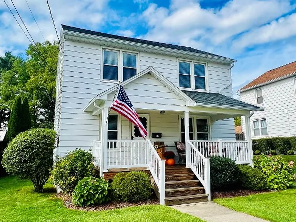 111 N Arch St, Johnson City, NY 13790