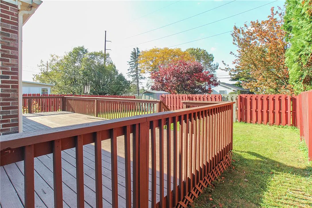 2 bed, 1.0 bath, 1000 sqft, $2,100 — Photo 3